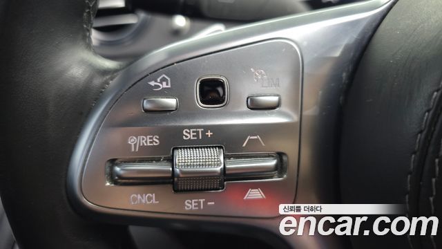 Mercedes-Benz S-Class 2019 — photo 20