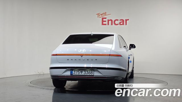 Hyundai Grandeur 2026 — photo 4