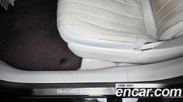 Mercedes-Benz EQS 2022 — photo 31