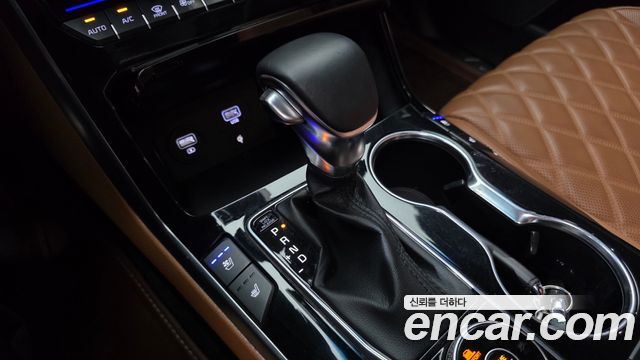 Kia Mohave 2022 — photo 12