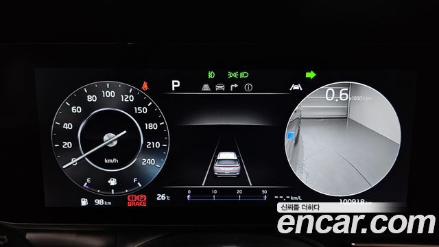 Kia Canival 2023 — photo 8