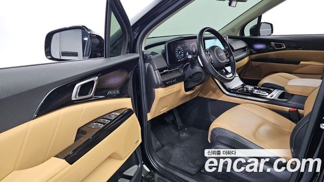 Kia Canival 2023 — photo 10