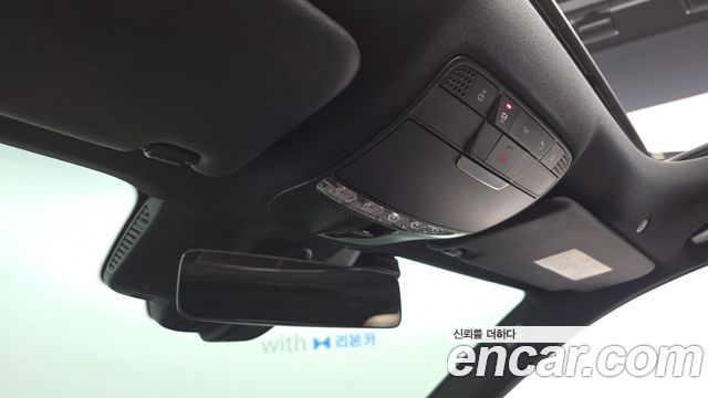 Mercedes-Benz E-Class 2021 — photo 25