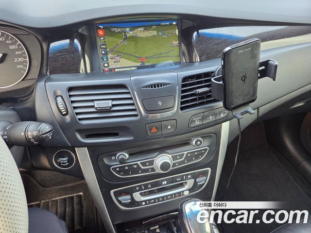 Renault Korea SM5  2012 — photo 11