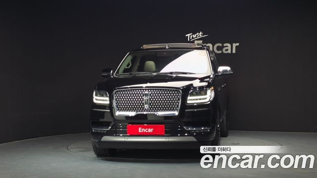 Lincoln Navigator 2020 — photo 3