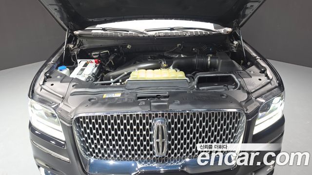Lincoln Navigator 2020 — photo 6