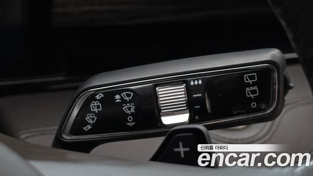 Lincoln Navigator 2020 — photo 29