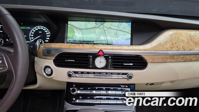 Genesis EQ900 2016 — photo 16