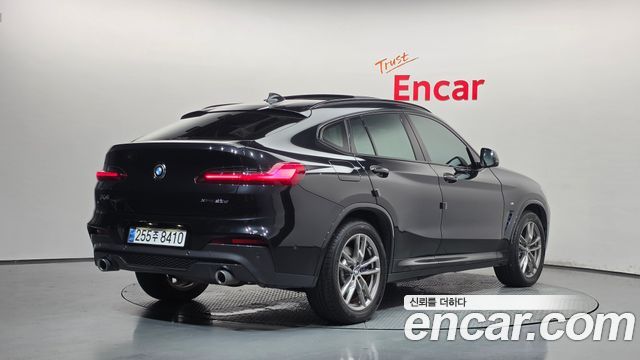 BMW X4 2019 — photo 2