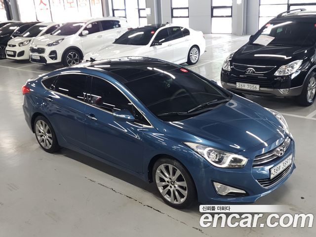 Hyundai i40 2012 — photo 2
