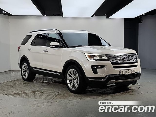 Ford Explorer 2019 — photo 2