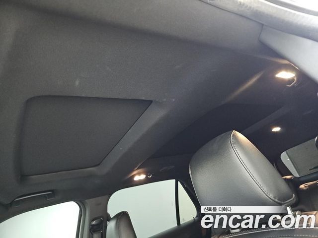 Ford Explorer 2019 — photo 13
