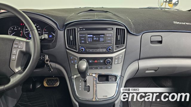 Hyundai Starex 2019 — photo 14