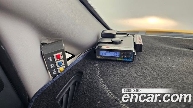 Hyundai Starex 2019 — photo 19