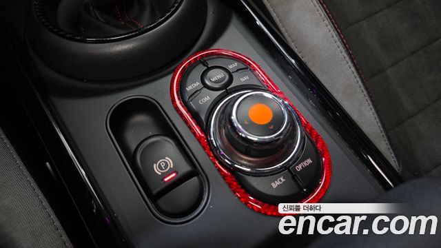 Mini Clubman 2020 — photo 12