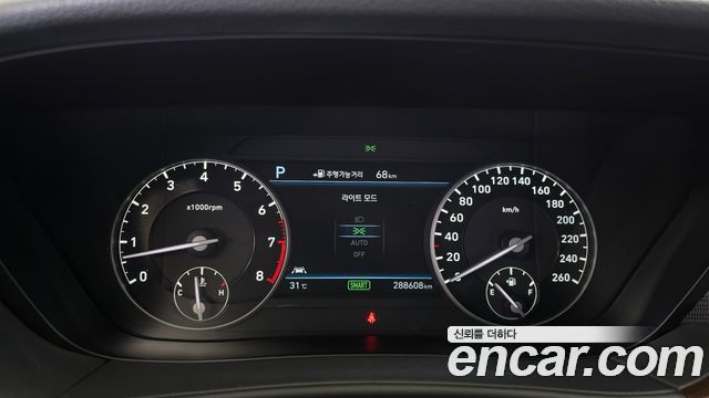 Genesis EQ900 2018 — photo 8