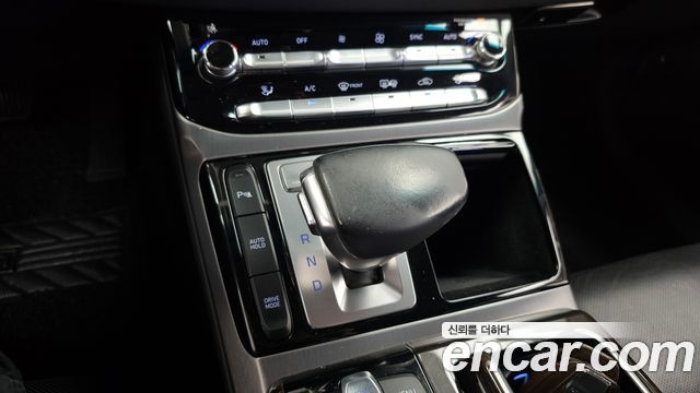 Genesis EQ900 2018 — photo 9