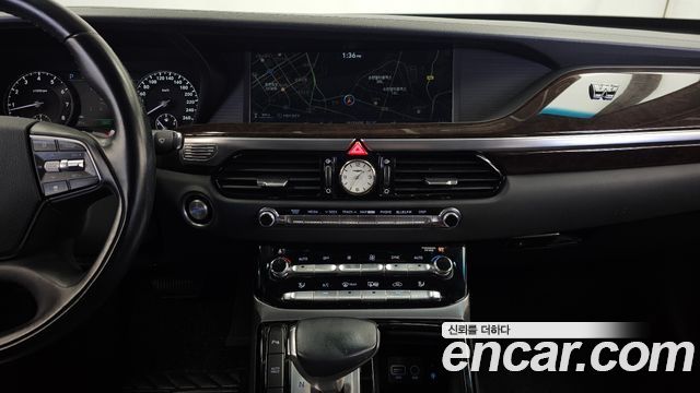 Genesis EQ900 2018 — photo 15