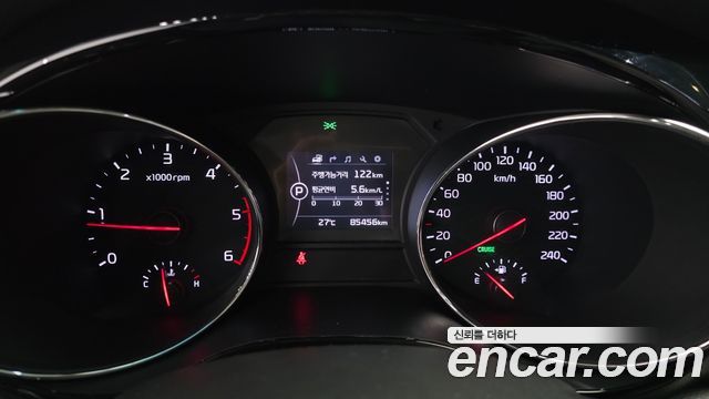 Kia Canival 2017 — photo 11