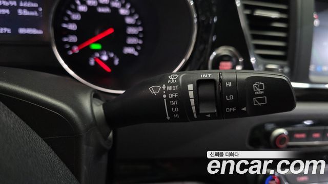 Kia Canival 2017 — photo 29