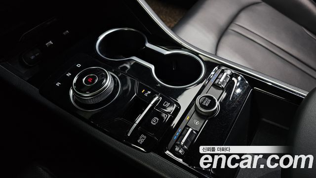 Kia K5 2022 — photo 9