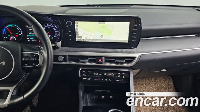 Kia K5 2022 — photo 13
