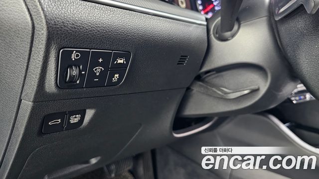 Kia K5 2022 — photo 18