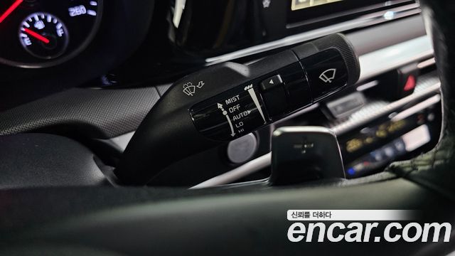 Kia K5 2022 — photo 19