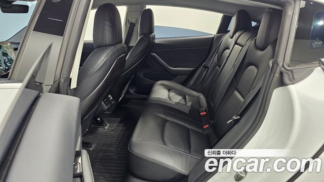 Tesla Model 3 2020 — photo 18