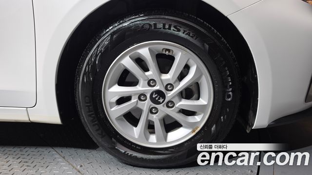 Kia K3 2019 — photo 7