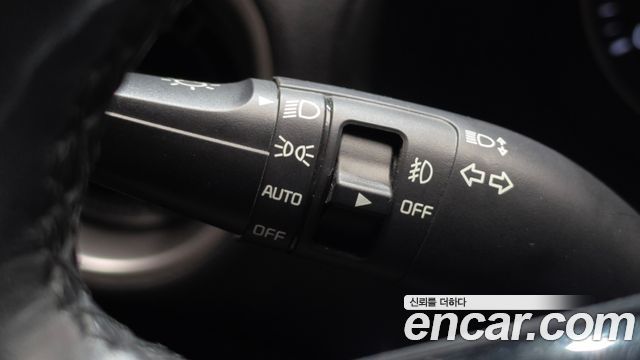 Kia K3 2019 — photo 27