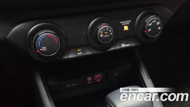 Kia K3 2019 — photo 29