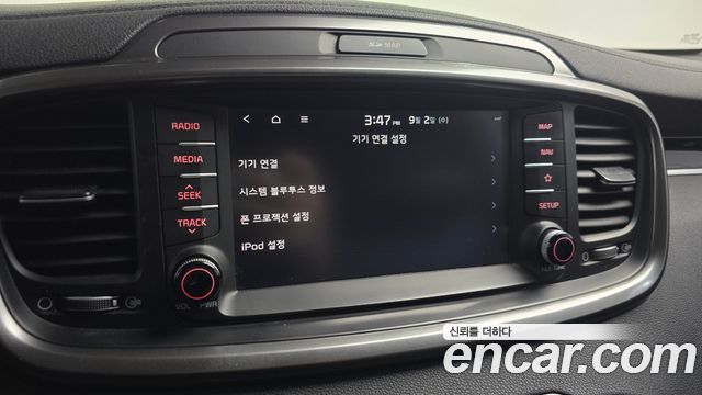 Kia Sorento 2019 — photo 21