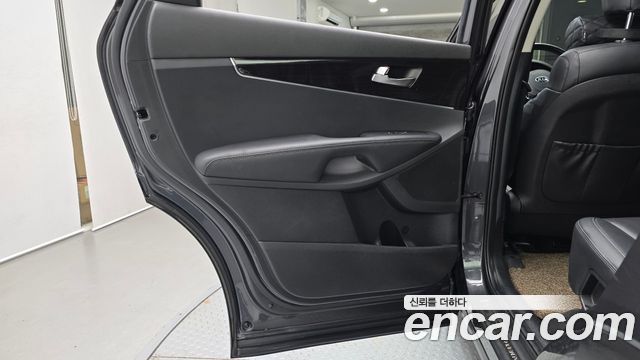 Kia Sorento 2019 — photo 15