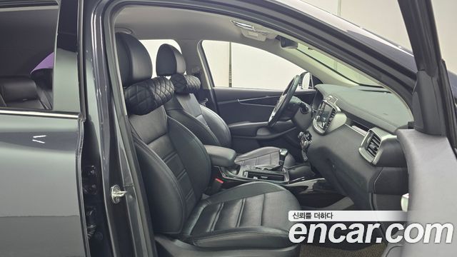 Kia Sorento 2019 — photo 16