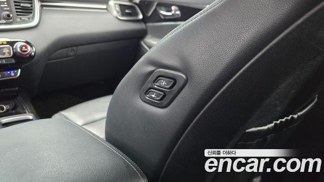 Kia Sorento 2019 — photo 29