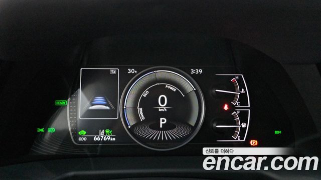 Lexus ES 2023 — photo 11