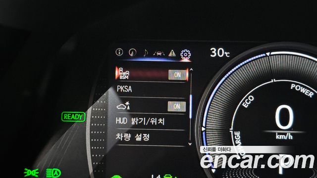 Lexus ES 2023 — photo 31