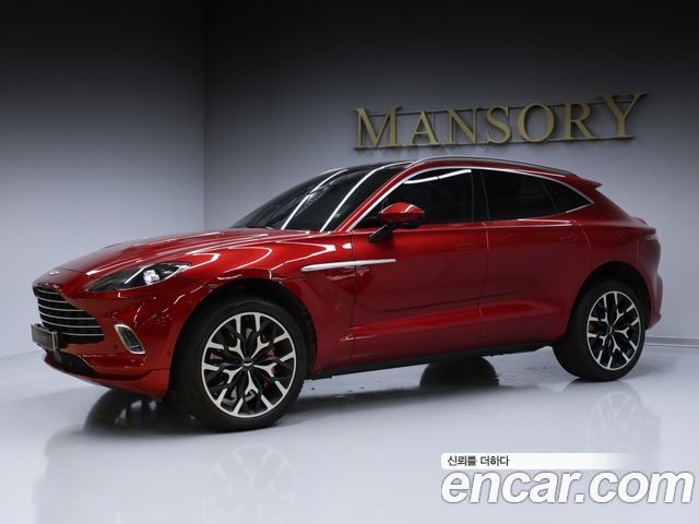 Aston Martin DBX 2021 — photo 5