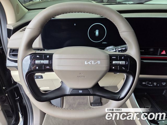 Kia Canival 2025 — photo 12