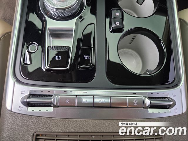 Kia Canival 2025 — photo 16