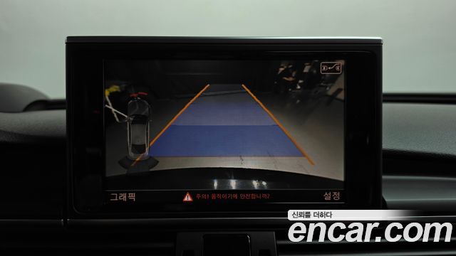 Audi A7 2012 — photo 15