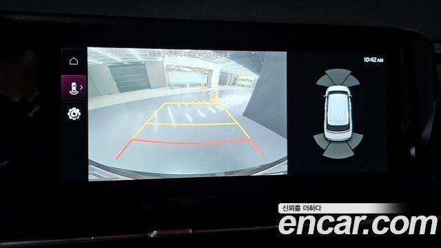Kia Canival 2023 — photo 15