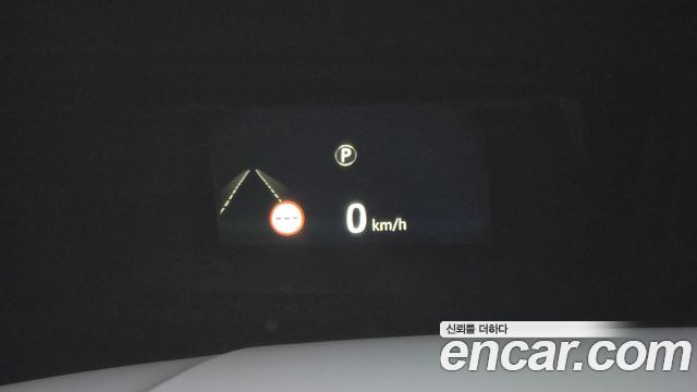 Land Rover Discovery 2019 — photo 31
