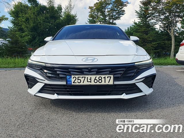 Hyundai AVANTE 2025 — photo 2