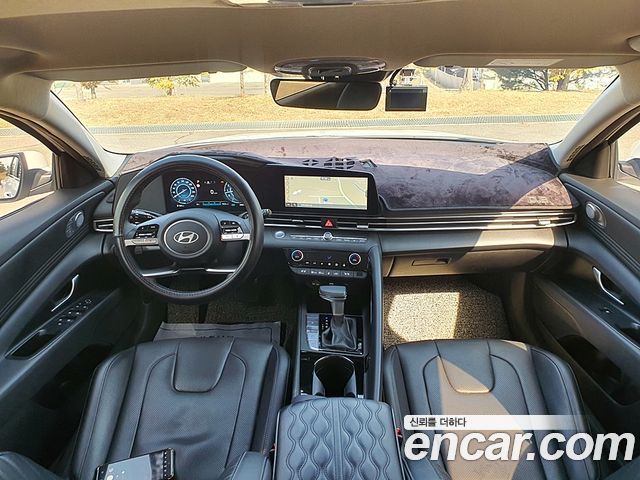 Hyundai AVANTE 2025 — photo 11