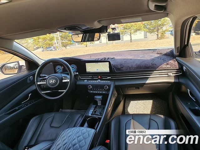 Hyundai AVANTE 2025 — photo 13