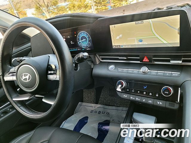 Hyundai AVANTE 2025 — photo 14