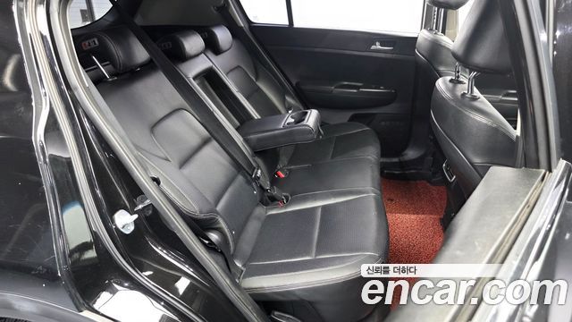 Kia Sportage 2017 — photo 18