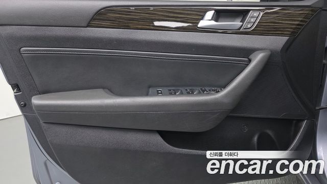 Hyundai Sonata 2016 — photo 14